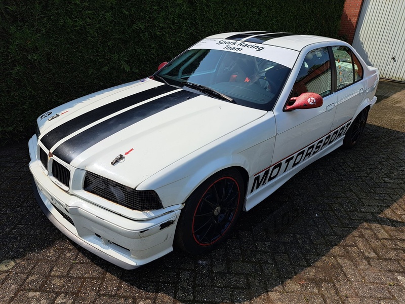 BMW E36 3.28i